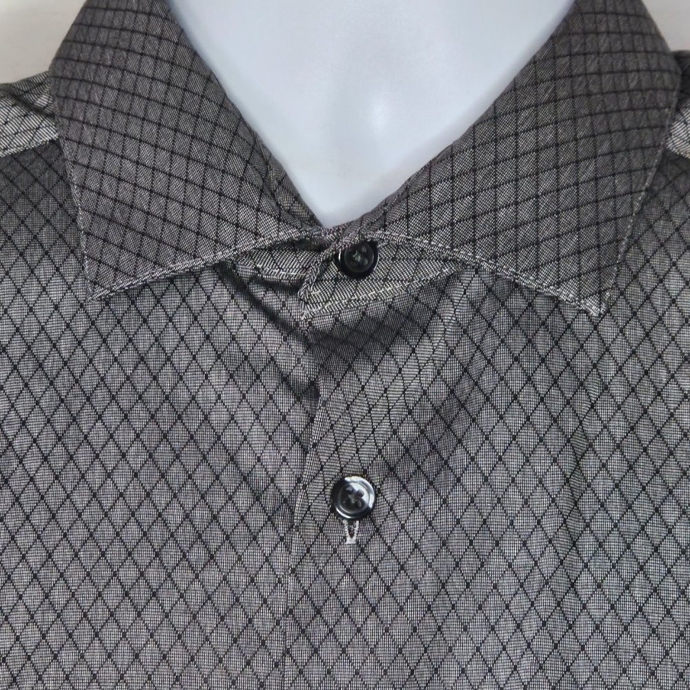 Calvin Klein Button Down Shirt - Picture 10 of 10